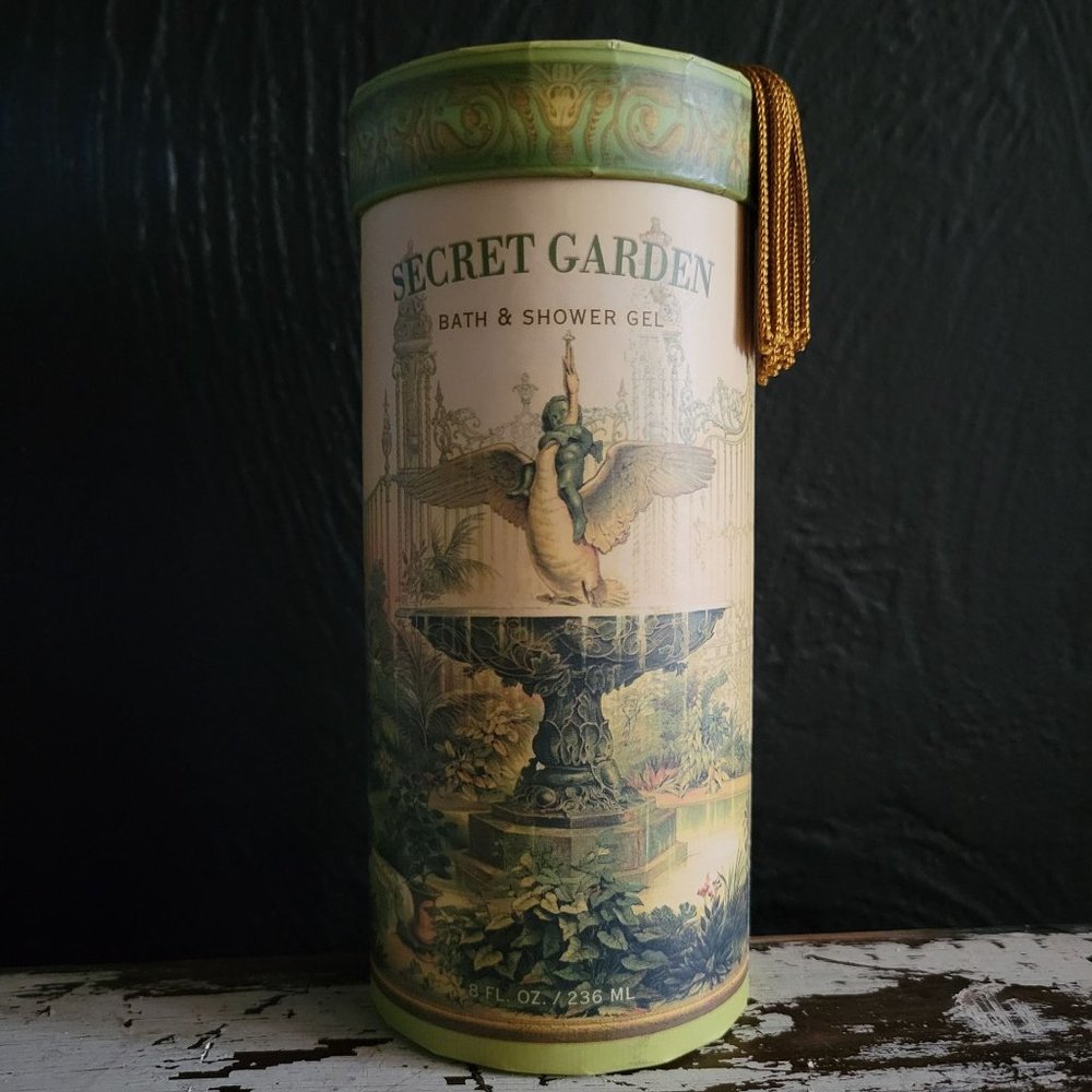 Michel Secret Garden Bath & Shower Gel Box with Tassel, Swan Fountain *Box Only